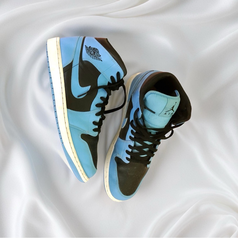 Jordan High-Top Sneakers in Black and Light Blue
